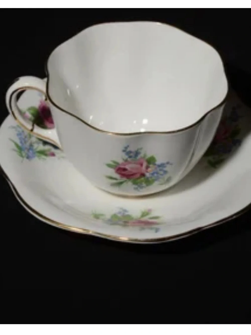 #2990**White Floral China Tea Cup and Saucer W/Gold Trim-Home Party Supplies